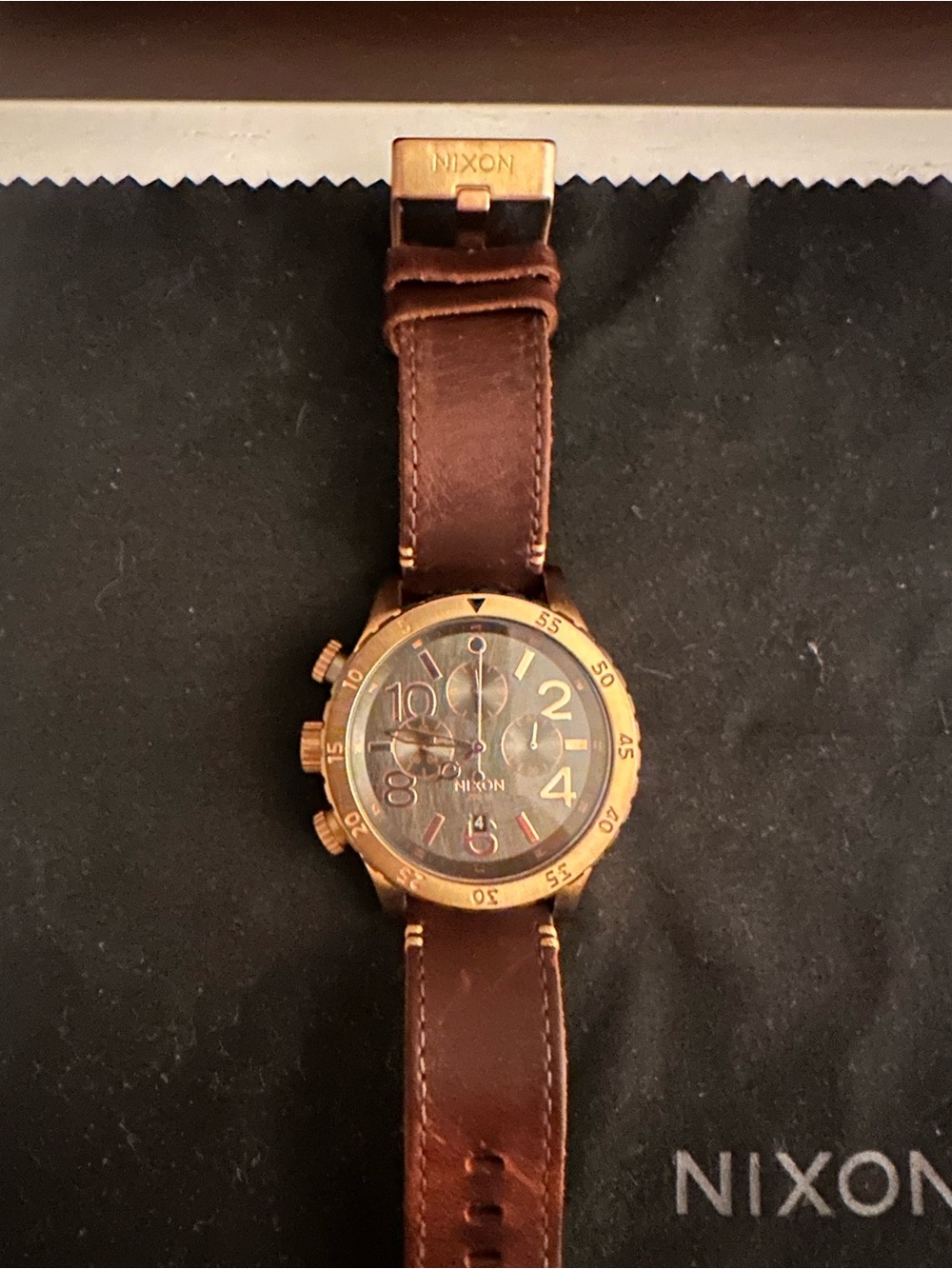 Nixon 48-20 Chrono